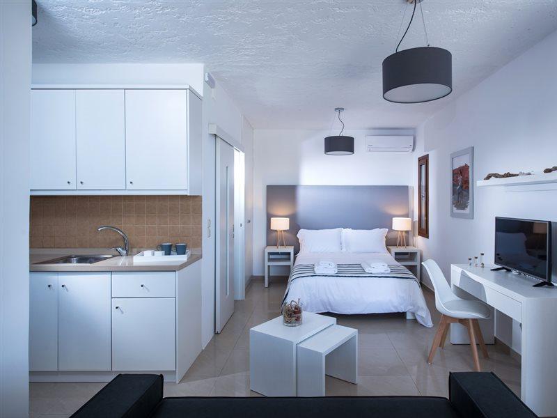 Golden Grain Suites "By Checkin" Kokkini Hani Экстерьер фото